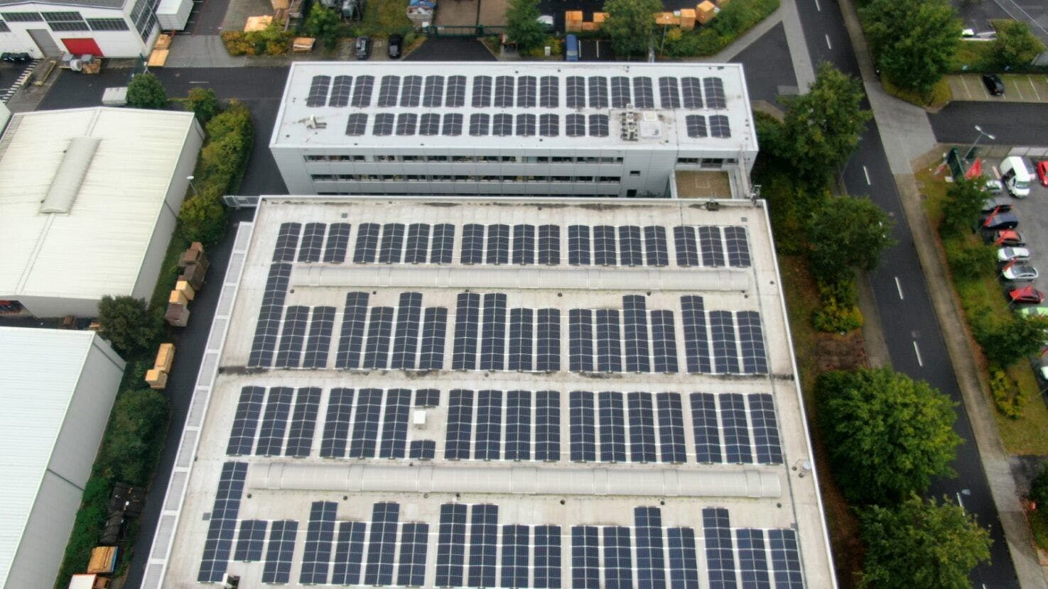Greenbuddies realizovali střešní solární elektrárnu v Německu